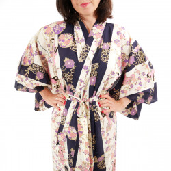 kimono yukata traditionnel japonais bleu en coton beautés geisha sur fond rayé pour femme