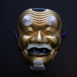 golden japanese nô mask old man OKINA