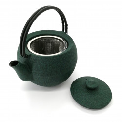 Small round Japanese prestige cast iron teapot, CHÛSHIN KÔBÔ MARUTAMA, green