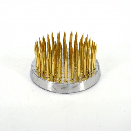 Flower spikes for ikebana Kenzan round diameter 4 cm