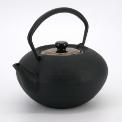 Petite théière ronde en fonte prestige japonaise, CHÛSHIN KÔBÔ HIRATSUBO, KAMON , 0,7 L