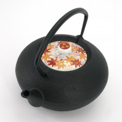 Small round Japanese prestige cast iron teapot, CHÛSHIN KÔBÔ HIRATSUBO, MOMIJI, 0.7 L