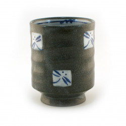 Small Japanese ceramic plate with blue floral patterns - BURUFURORARU