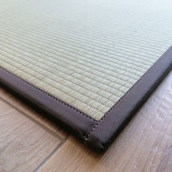 tatami tradicional japonés hecho de paja de arroz, AGURA, cuadrado