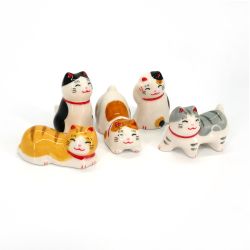 Set of 5 Japanese ceramic chopsticks rests in the shape of cats - YOKOCHO
