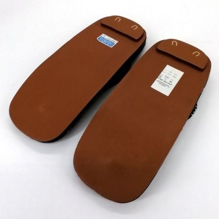 Paar japanische Stoff-Zori-Sandalen, TOMBO