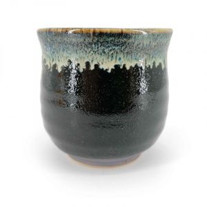 Ceramic tea cup, black, green infused paint - CHUNYU