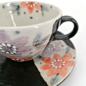 Tasse à thé en céramique avec anse et soucoupe, noir et fleurs - HANA
