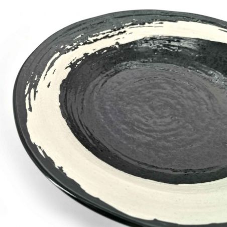 Japanese black ceramic brush plate - MIGAKIMASU