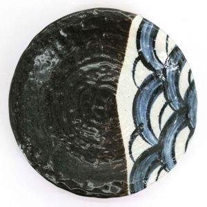 Assiette japonaise en céramique motifs vagues - SEIGAIHA