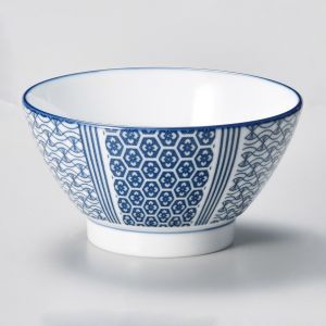 Japanese bowl in white and blue ceramic - KURIKAESHI