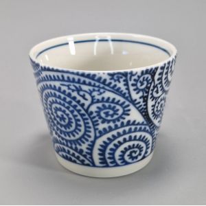 Taza Soba choko japonesa de ceramica, TAKO KARAKUSA, patrones azules